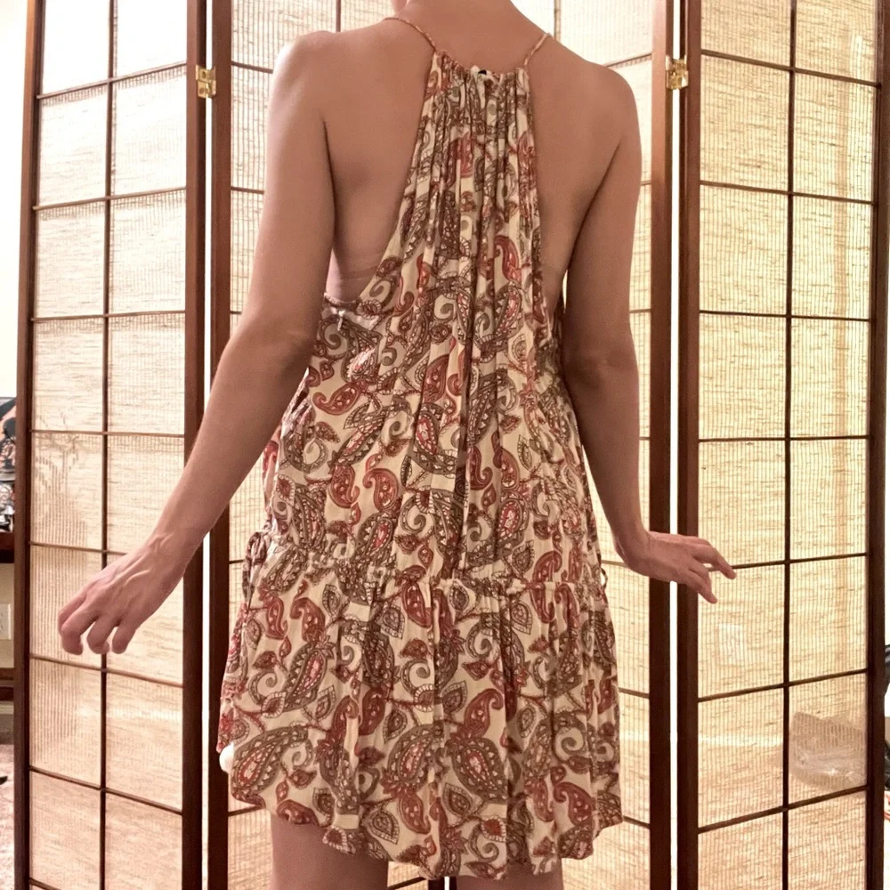 Show me your Mumu  rayon Pom Pom drawstring paisley dress   Red and taupe - Picture 5 of 11